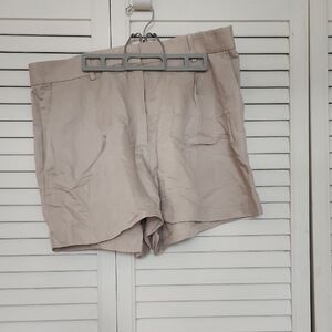 Women's Tan Flat Front Shorts